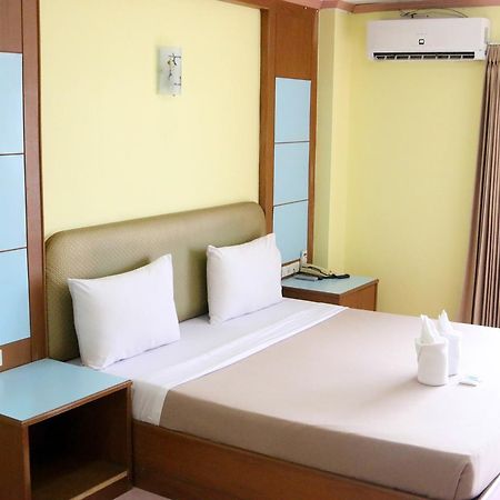 Appartement Kritsadanakorn Mansion à Hat Yai Extérieur photo