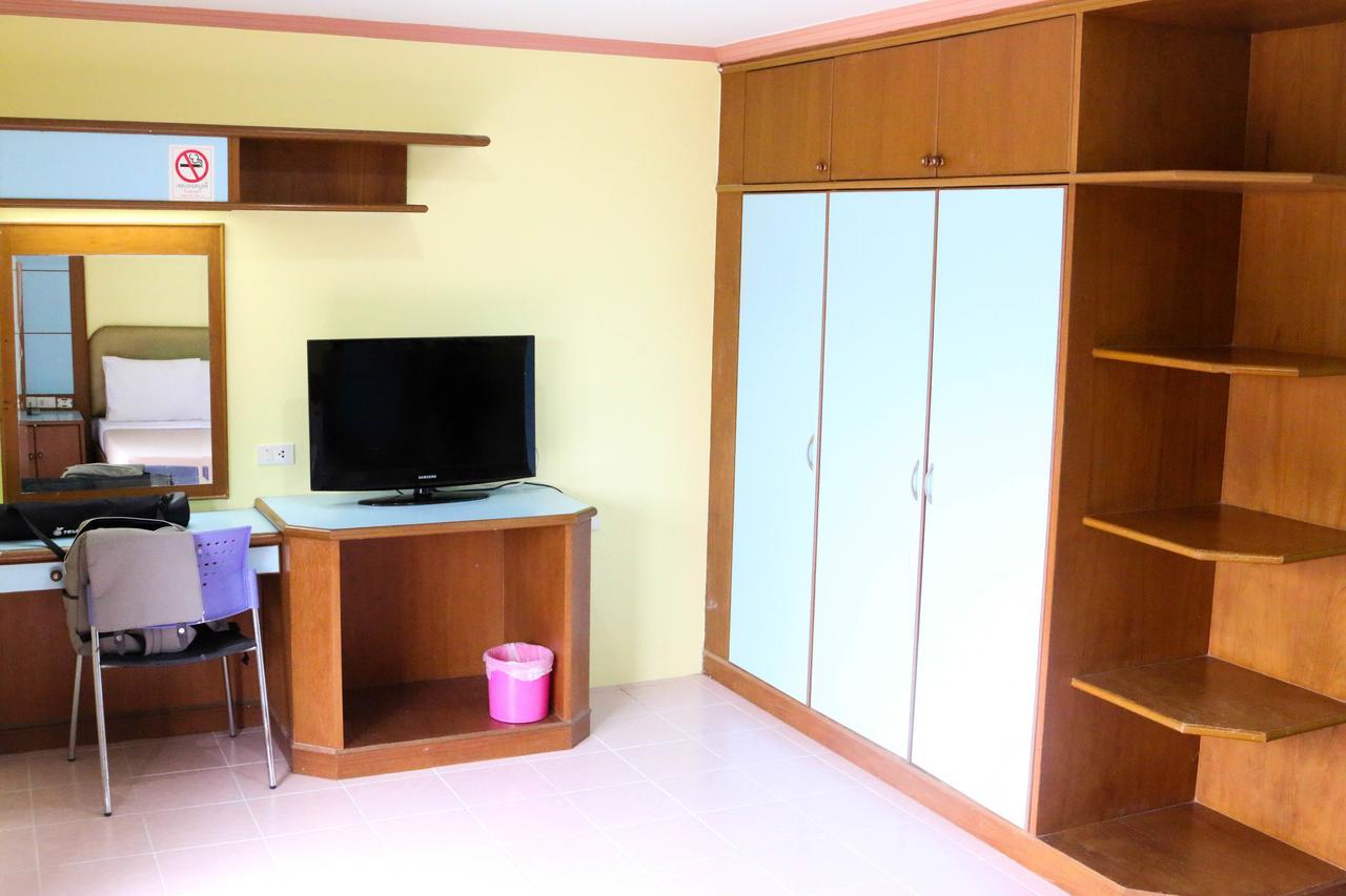 Appartement Kritsadanakorn Mansion à Hat Yai Extérieur photo