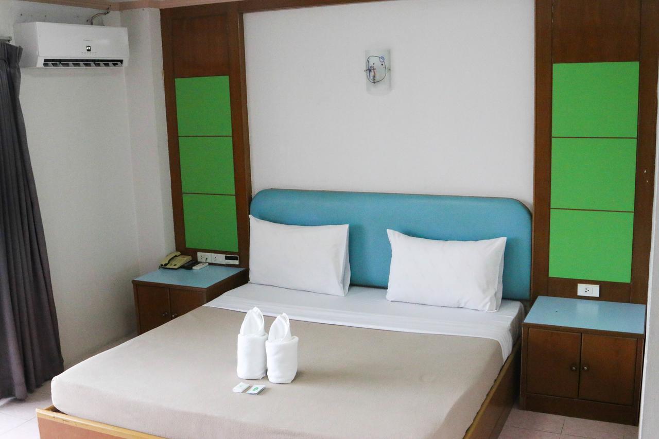 Appartement Kritsadanakorn Mansion à Hat Yai Extérieur photo